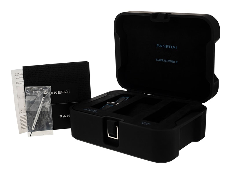 Panerai Submersible PAM00974